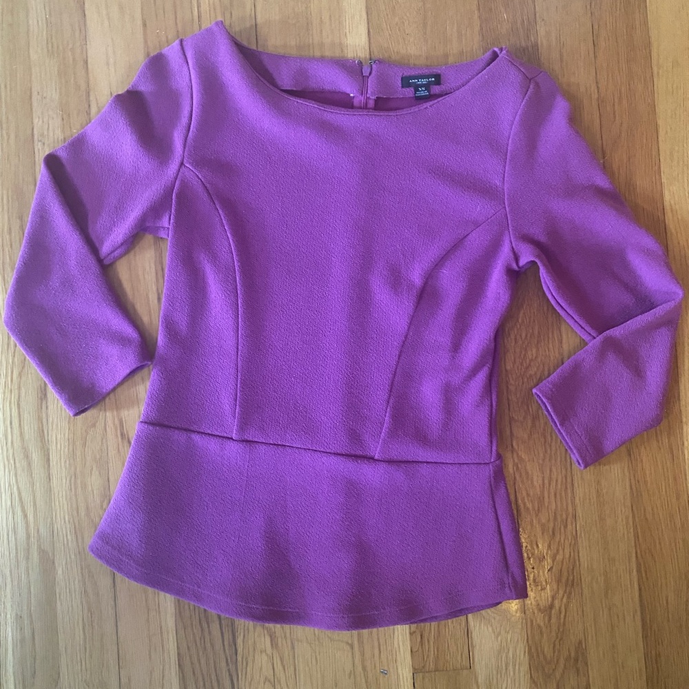 Ann Taylor Structured Peplum Top - Stretchy XS